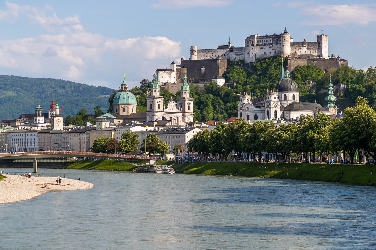 Vista de la ciudad de Salzburgo con la fortaleza de Hohensalzburg y el barrio de la catedral / © Foto: Georg Berg